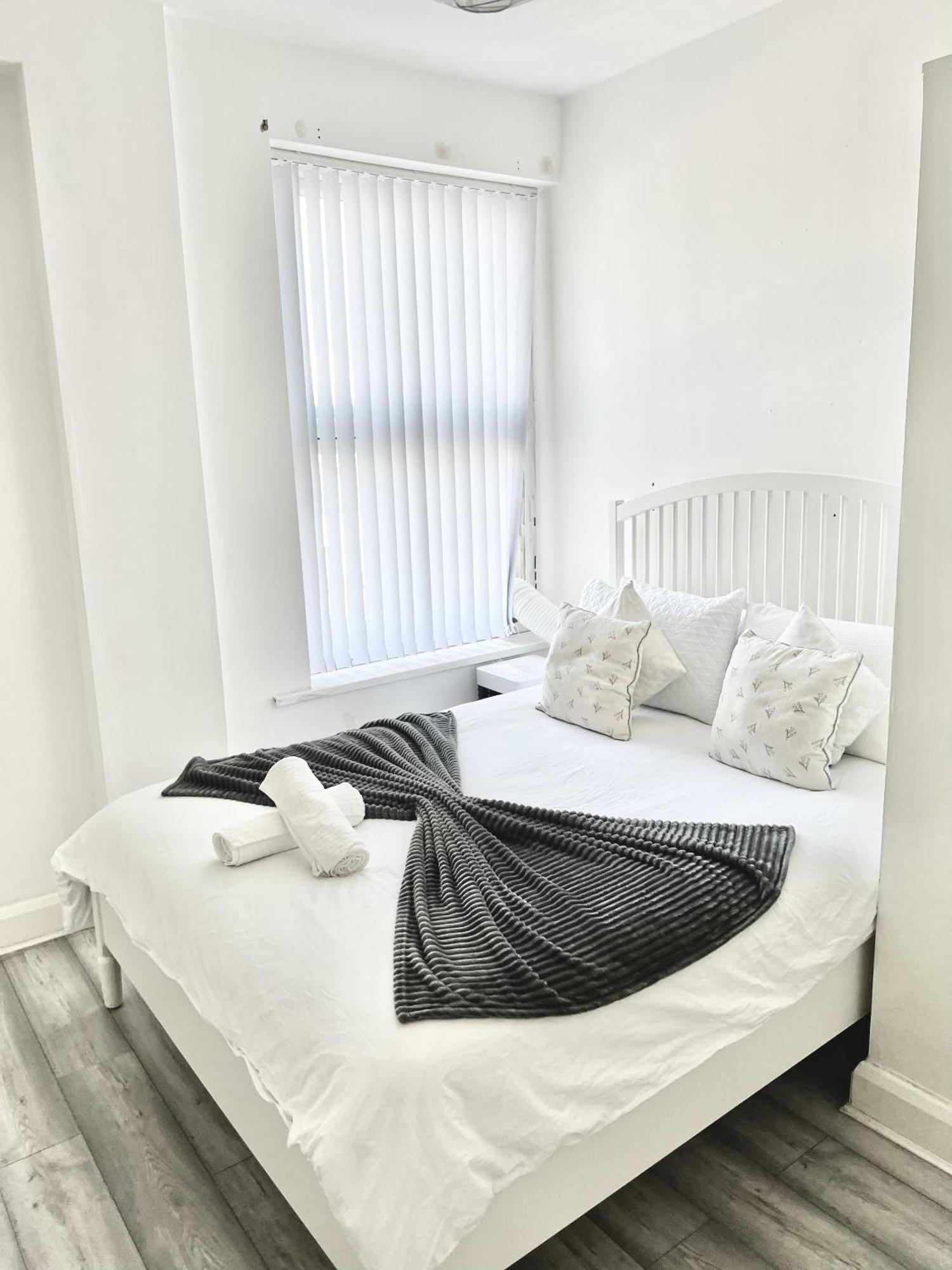 Apartament Next Westfield Mall Londres Extérieur photo